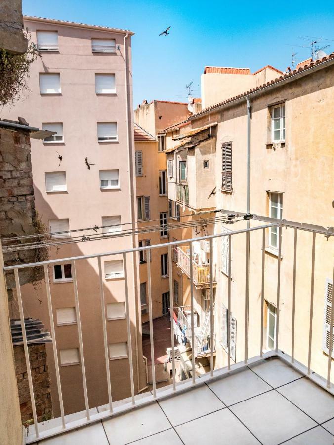Chambre Cozy Et Confortable Au Coeur D'Ajaccio Lägenhet Ajaccio  Exteriör bild